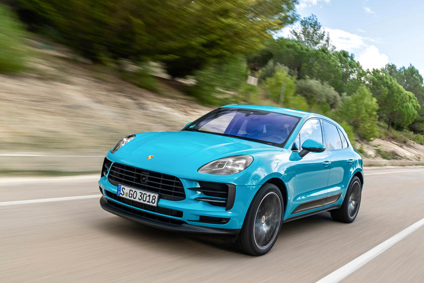 Electric Porsche Macan - PcarWise